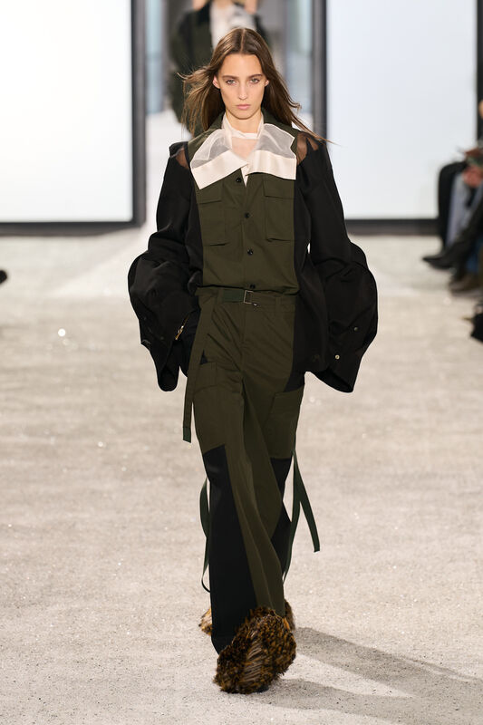 Sacai S25 021