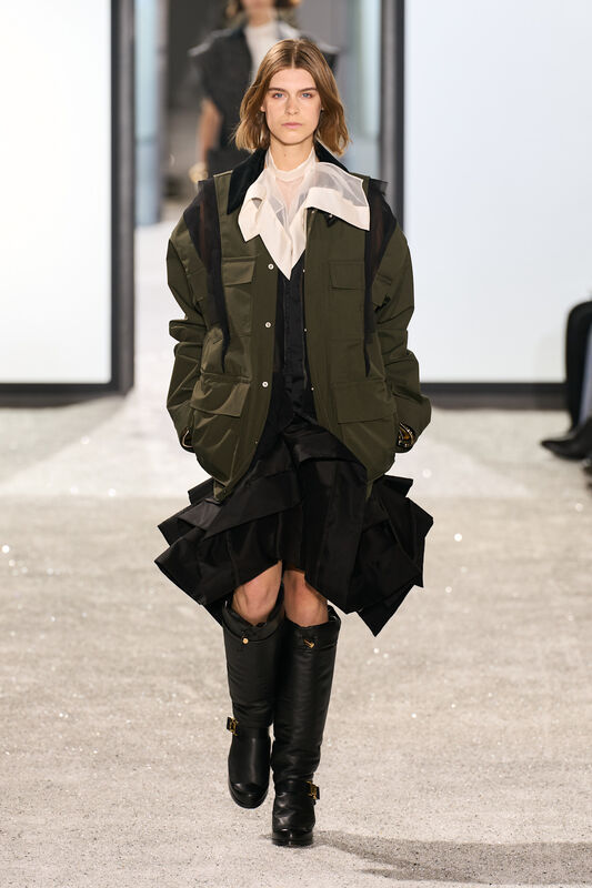 Sacai S25 022