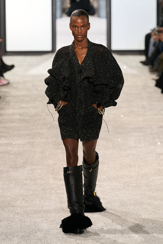 Sacai S25 032