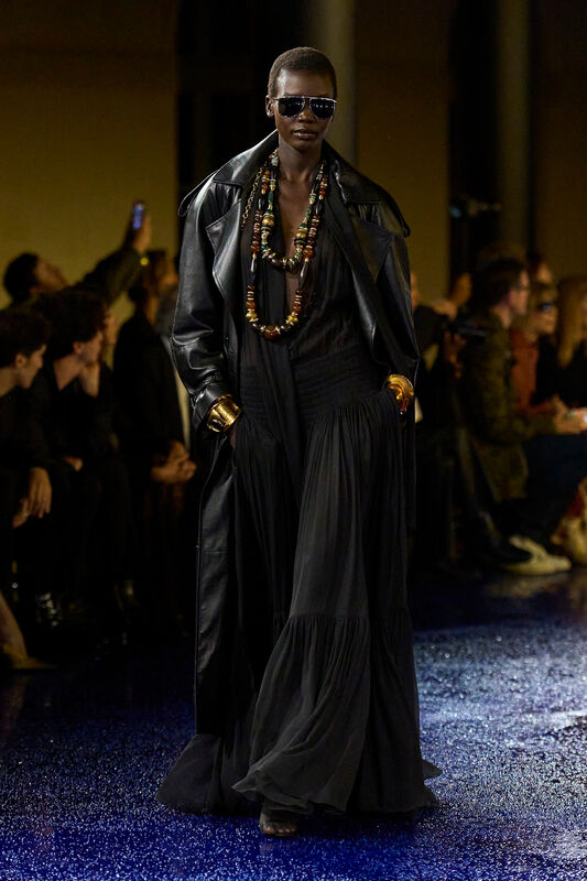Saint Laurent S25 011