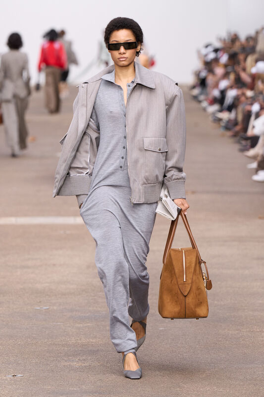 Stella Mccartney S25 009