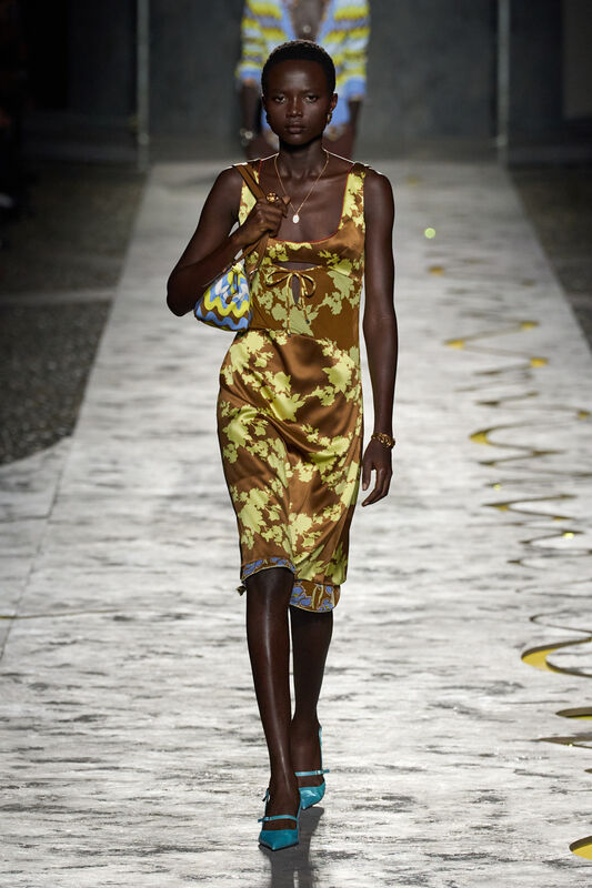 Versace S25 004