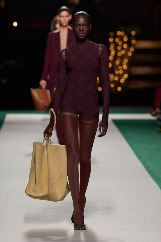 Victoria Beckham S25 024