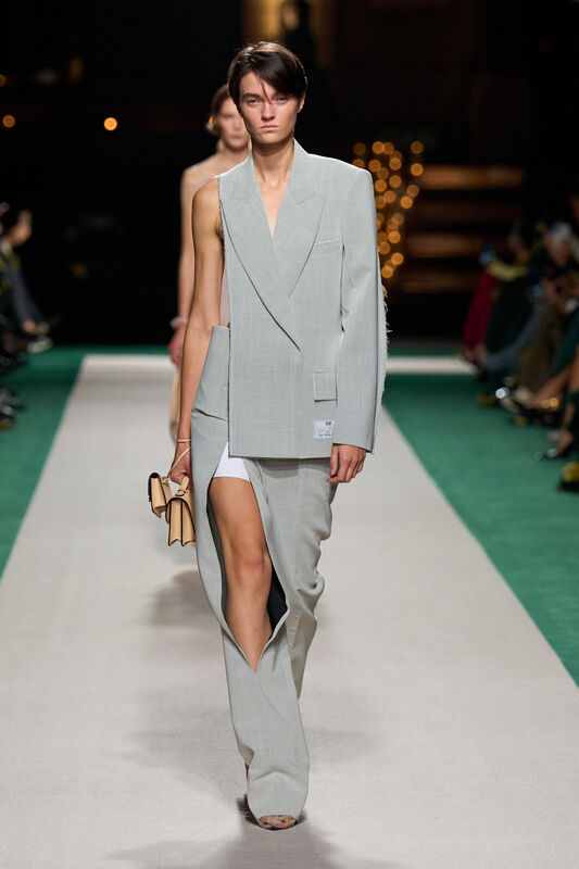 Victoria Beckham S25 035
