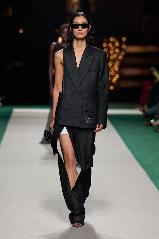 Victoria Beckham S25 037