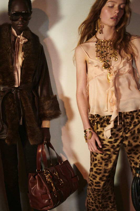 Chloe Resort PO S25 015