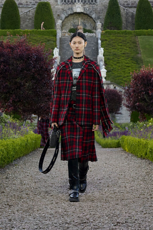 Dior Resort PO S25 015
