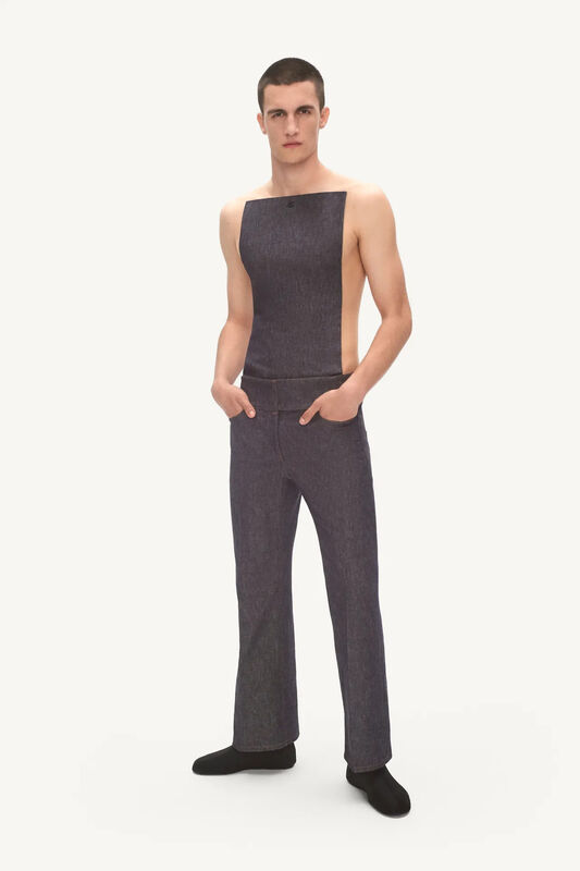 00008-courreges-resort-2025-credit-brand_8_11zon