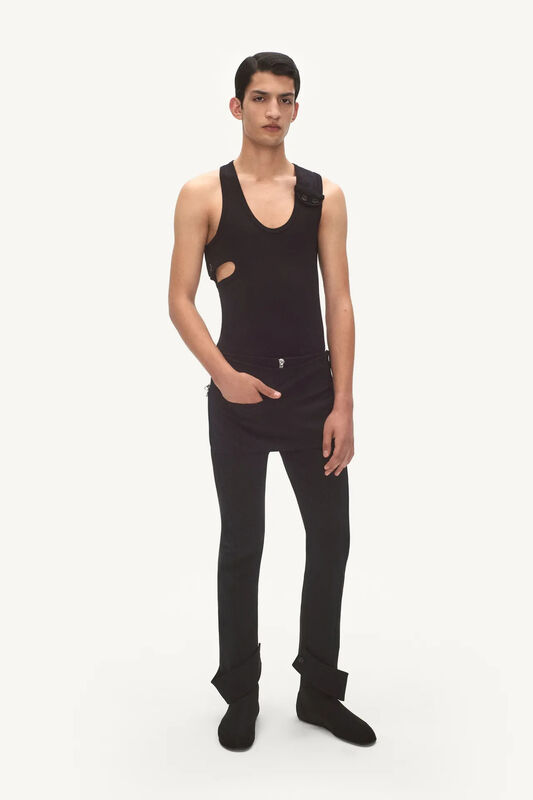 00029-courreges-resort-2025-credit-brand_29_11zon