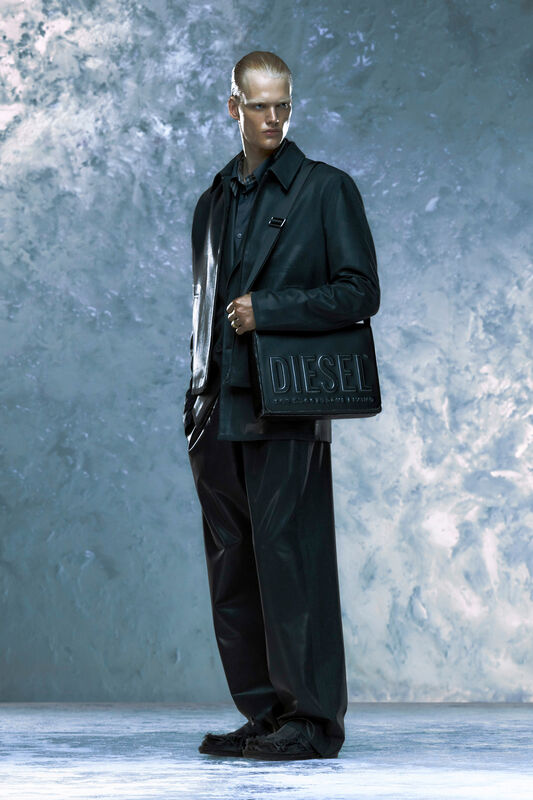 Diesel Resort PO S25 002