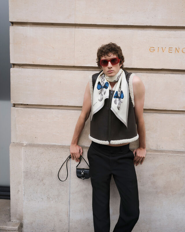 Givenchy Resort PO S25 028