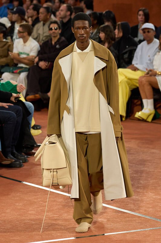 Lacoste F25 018