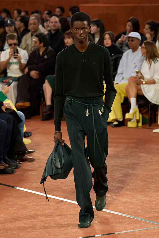 Lacoste F25 035