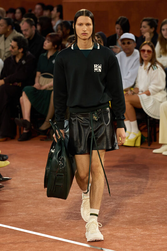 Lacoste F25 045