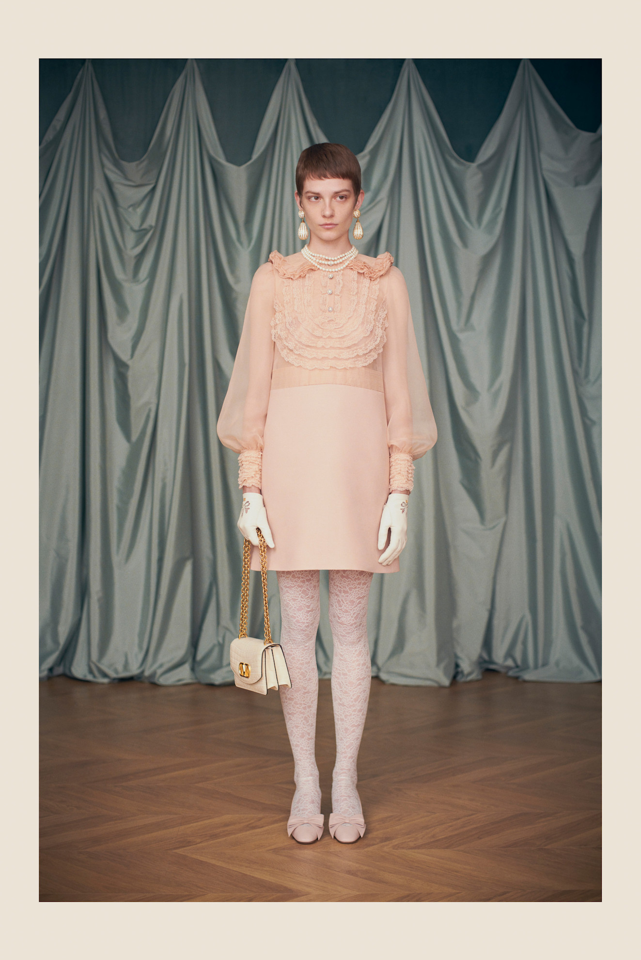 Valentino Resort PO S25 005