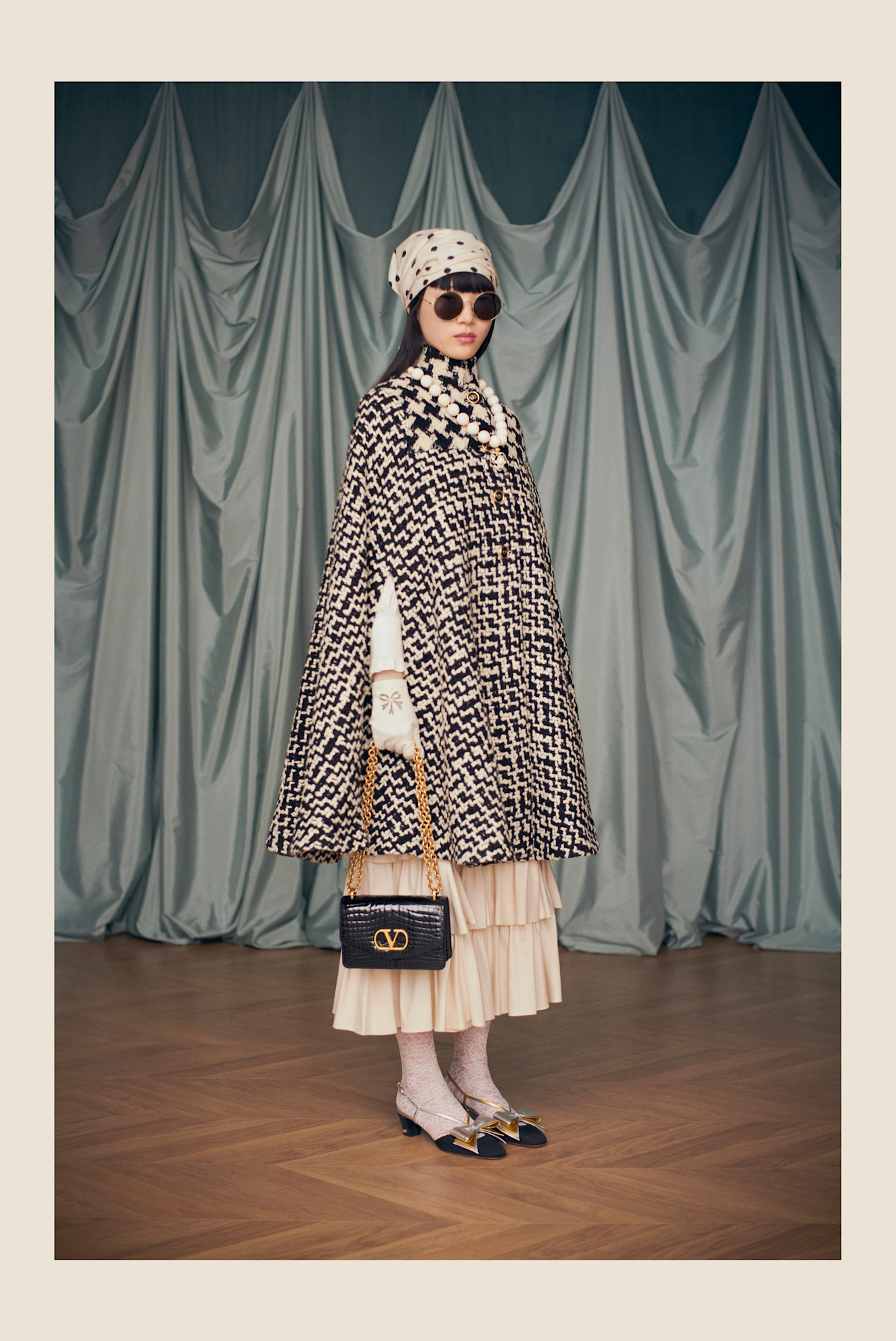 Valentino Resort PO S25 043