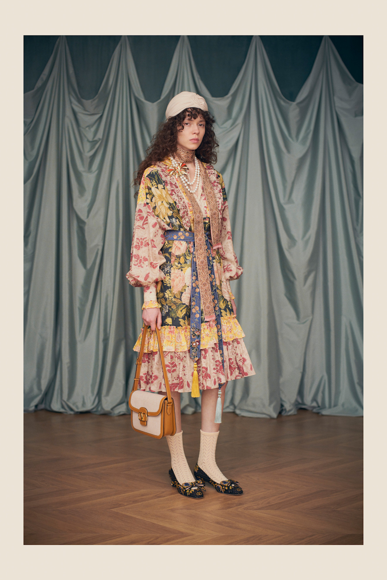 Valentino Resort PO S25 065