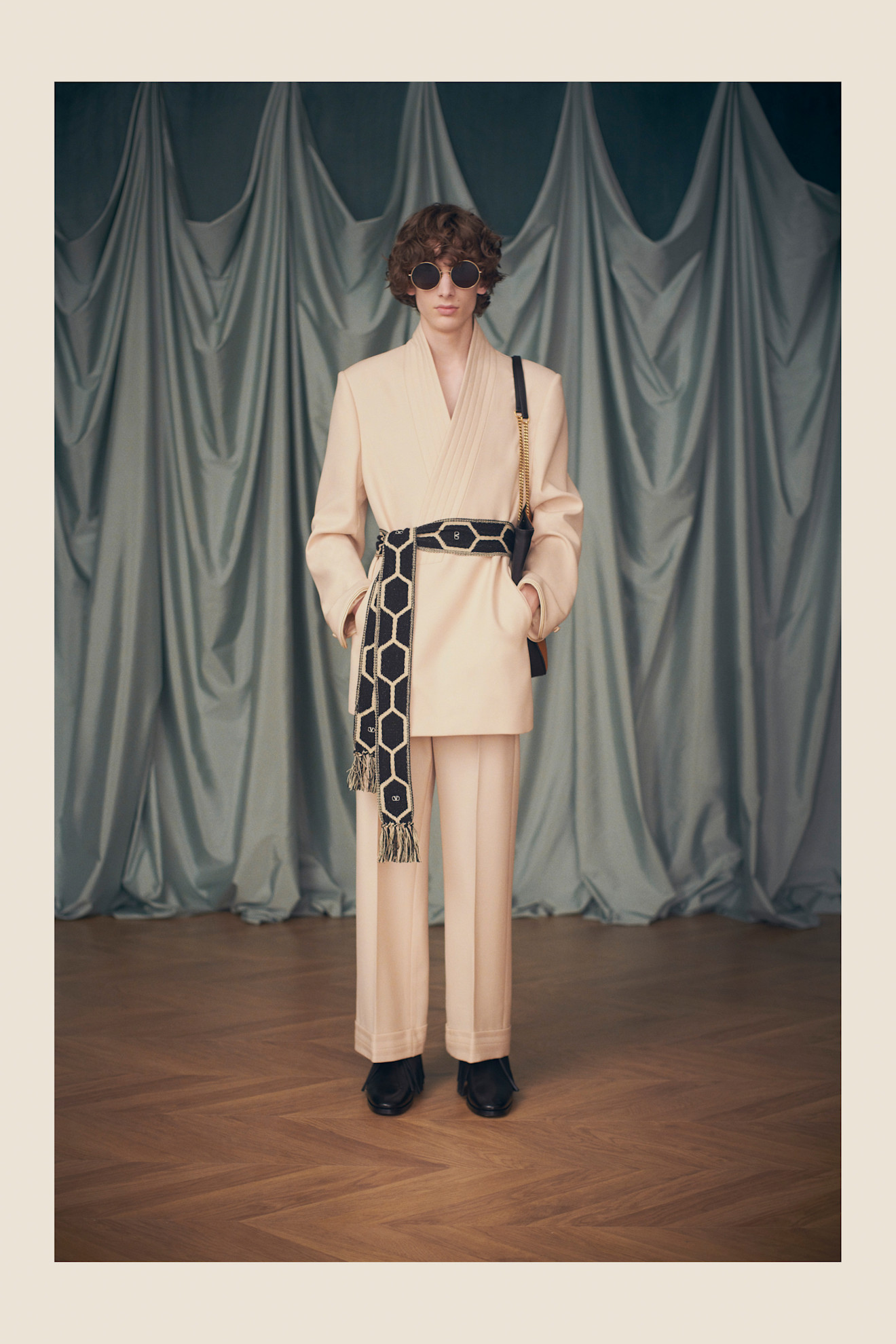 Valentino Resort PO S25 080