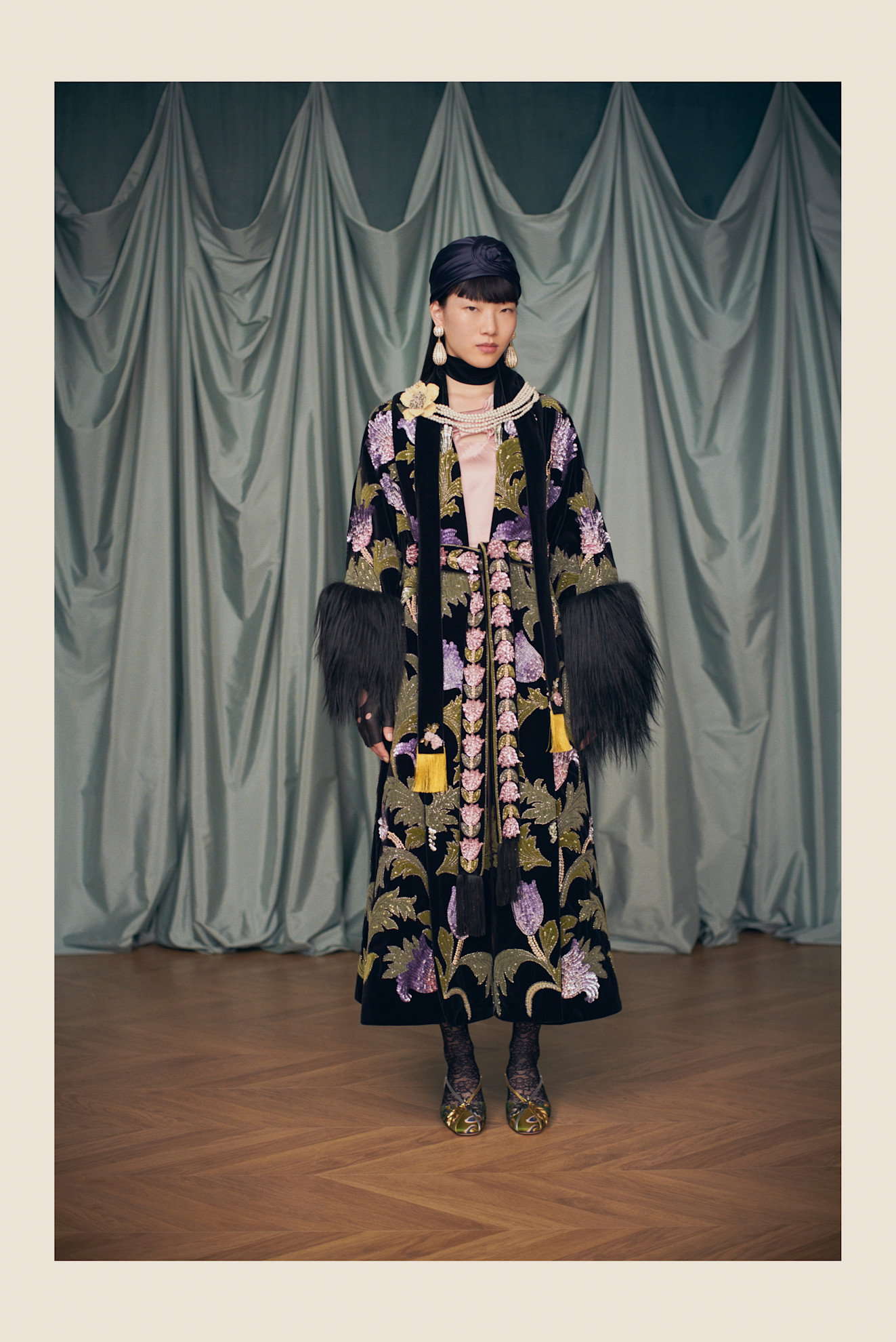 Valentino Resort PO S25 084