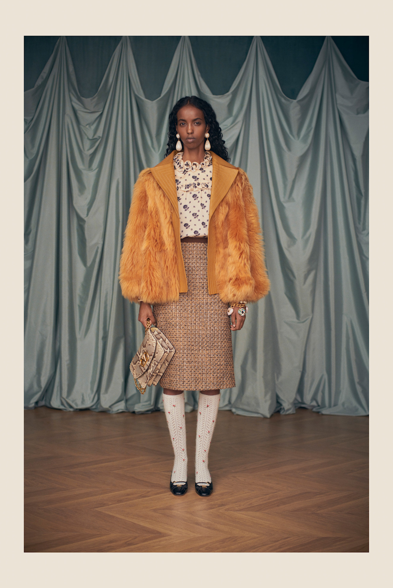 Valentino Resort PO S25 091