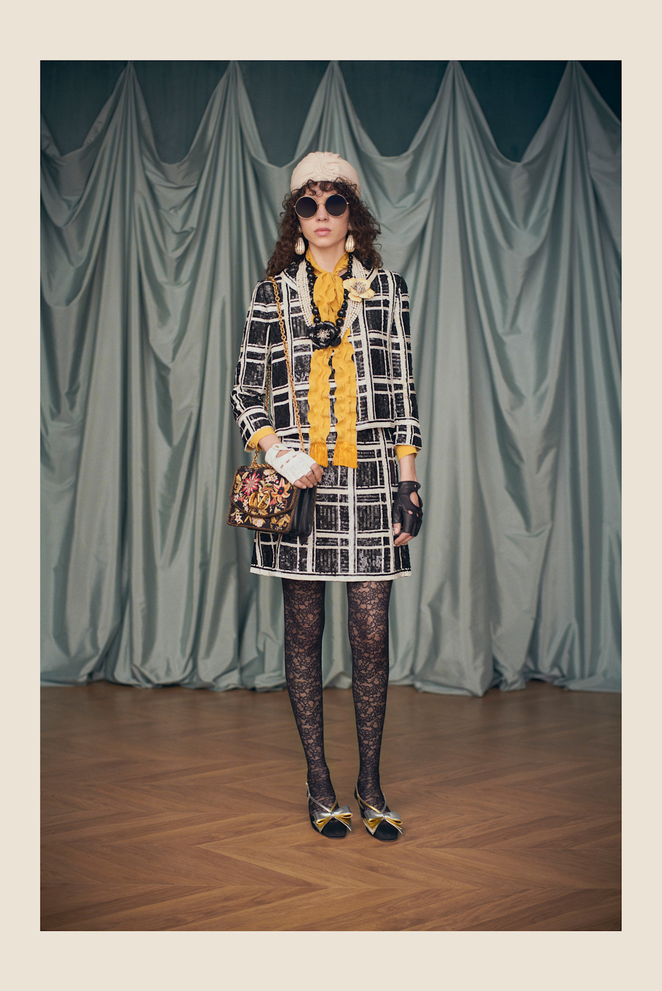 Valentino Resort PO S25 121
