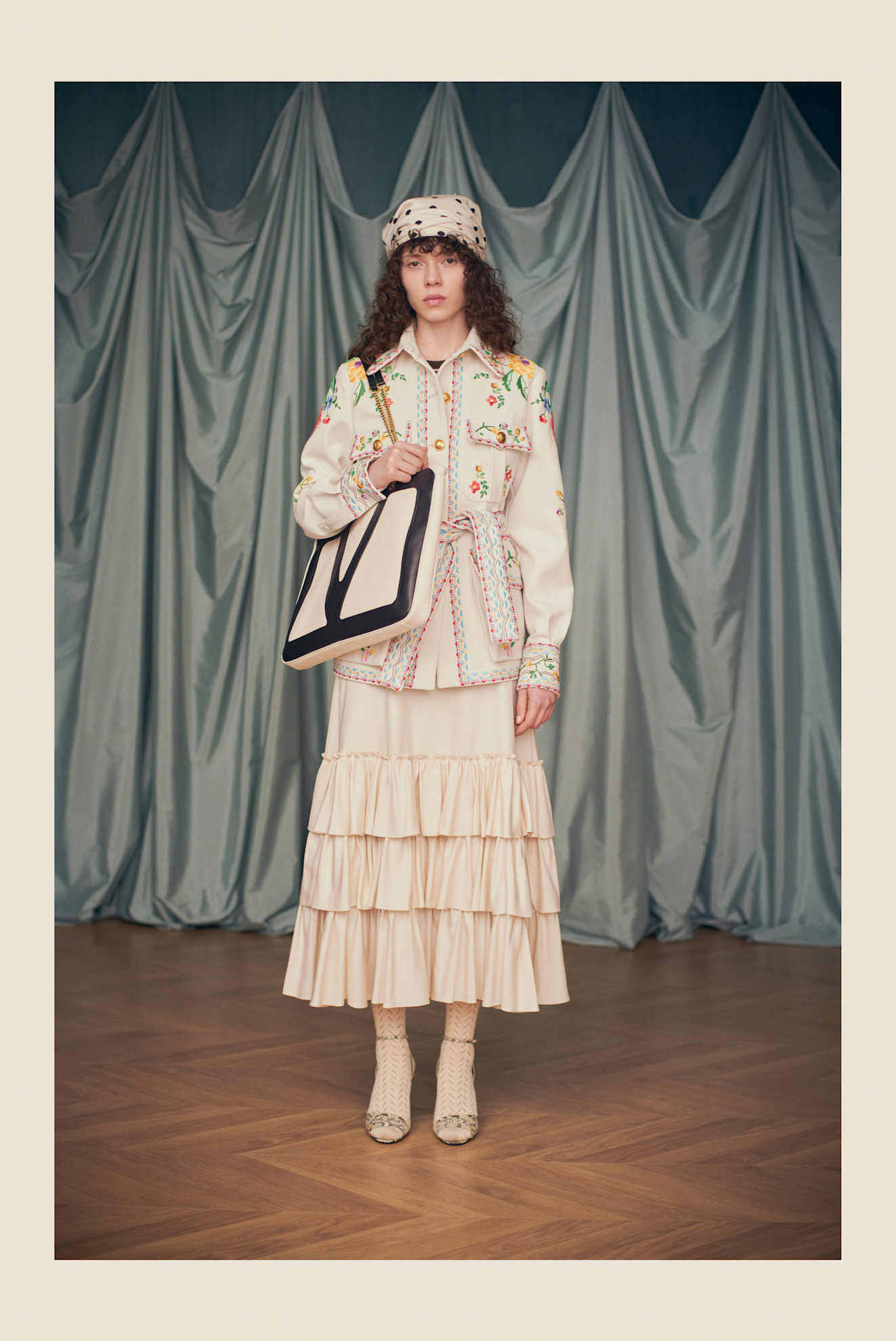 Valentino Resort PO S25 154