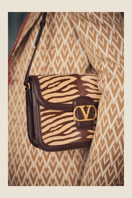 Valentino Resort clp PO S25 043