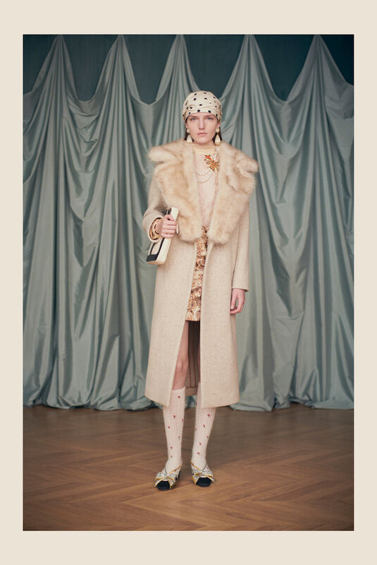 Valentino Resort PO S25 023