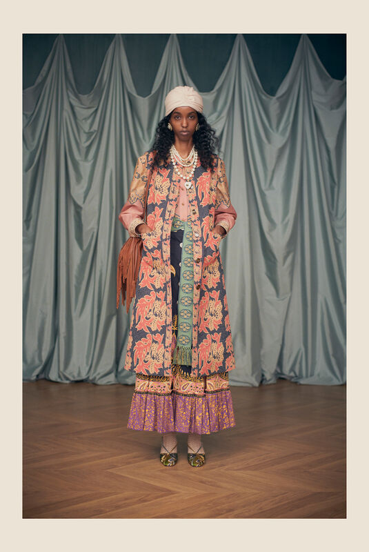Valentino Resort PO S25 027