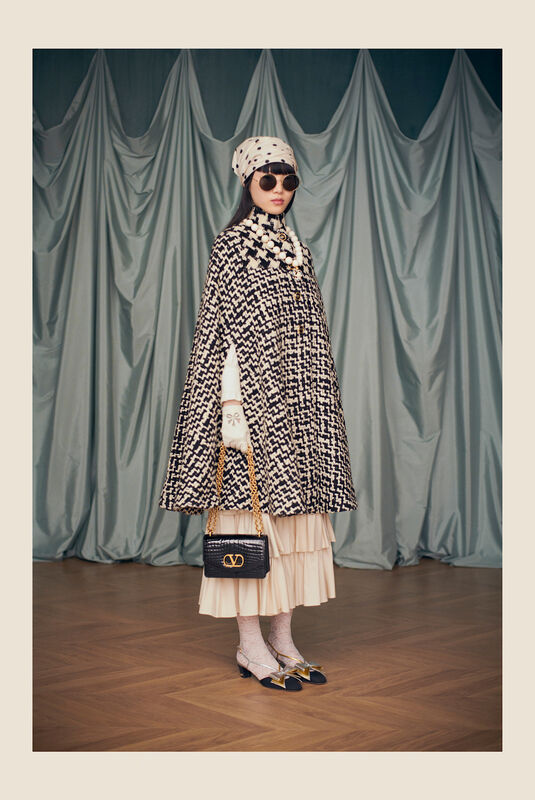 Valentino Resort PO S25 043