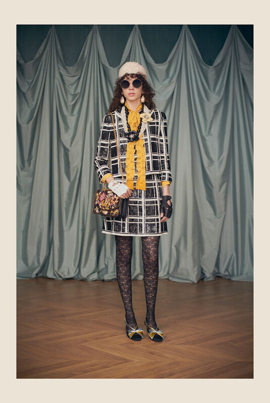 Valentino Resort PO S25 121