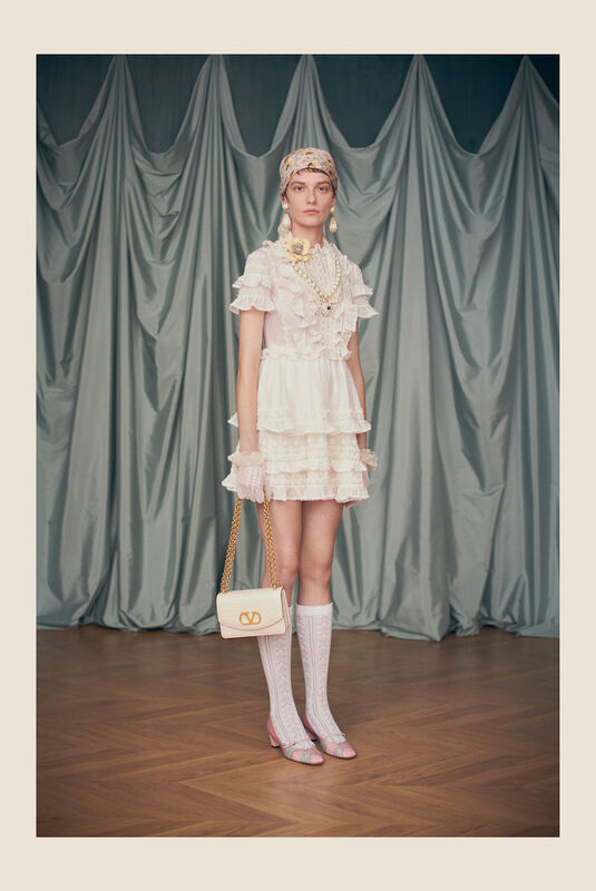 Valentino Resort PO S25 144