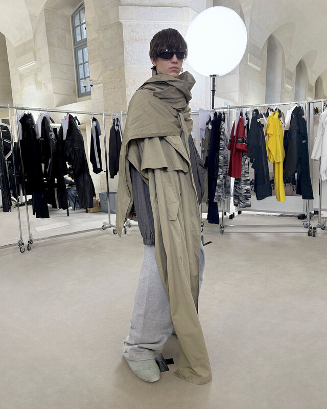 Balenciaga PreFall PO F25 012