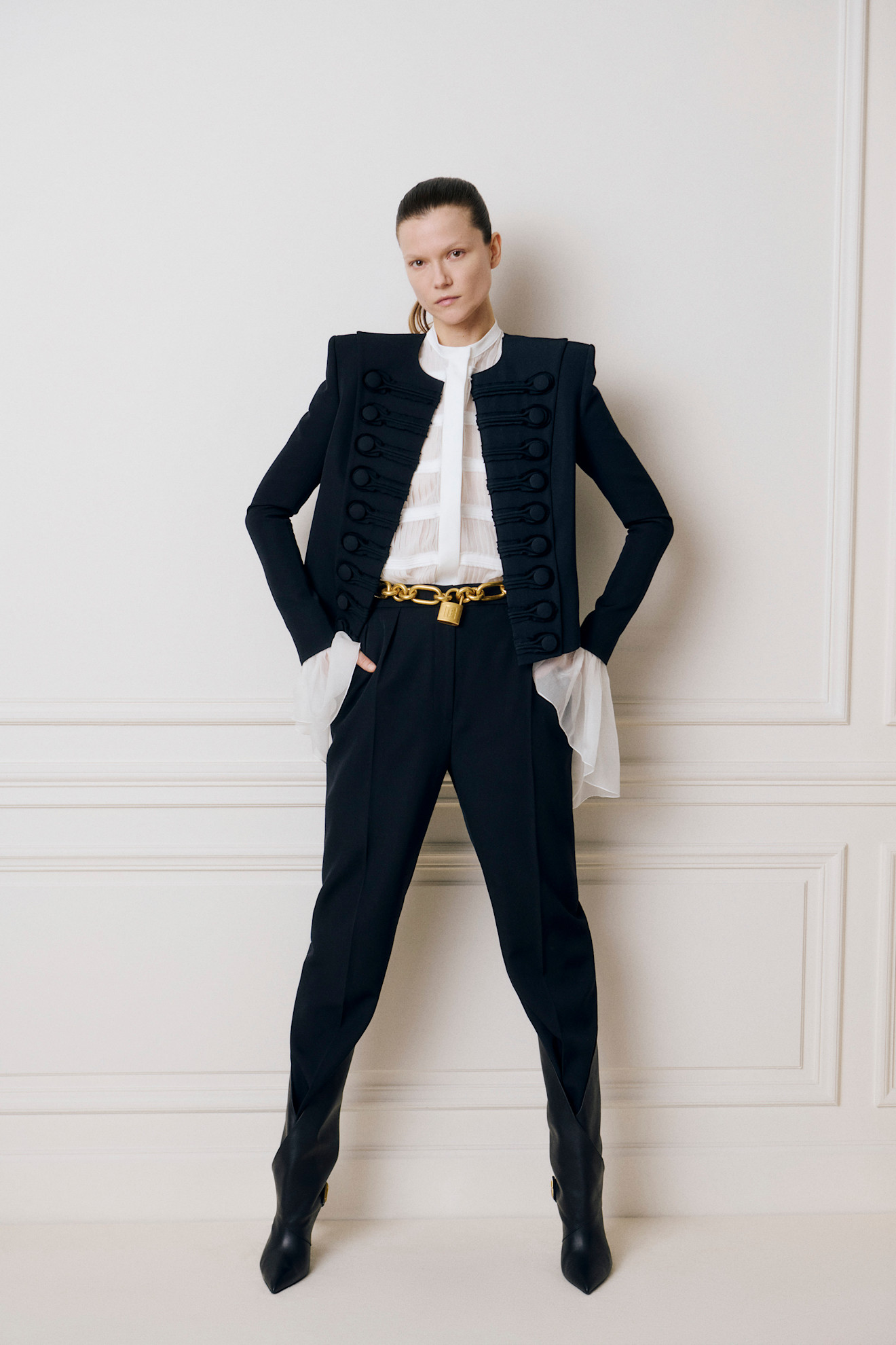 Balmain PreFall PO F25 039