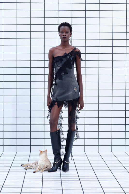 Blumarine PreFall PO F25 003