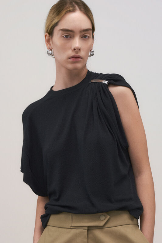 Maxwell PreFall PO F25 019
