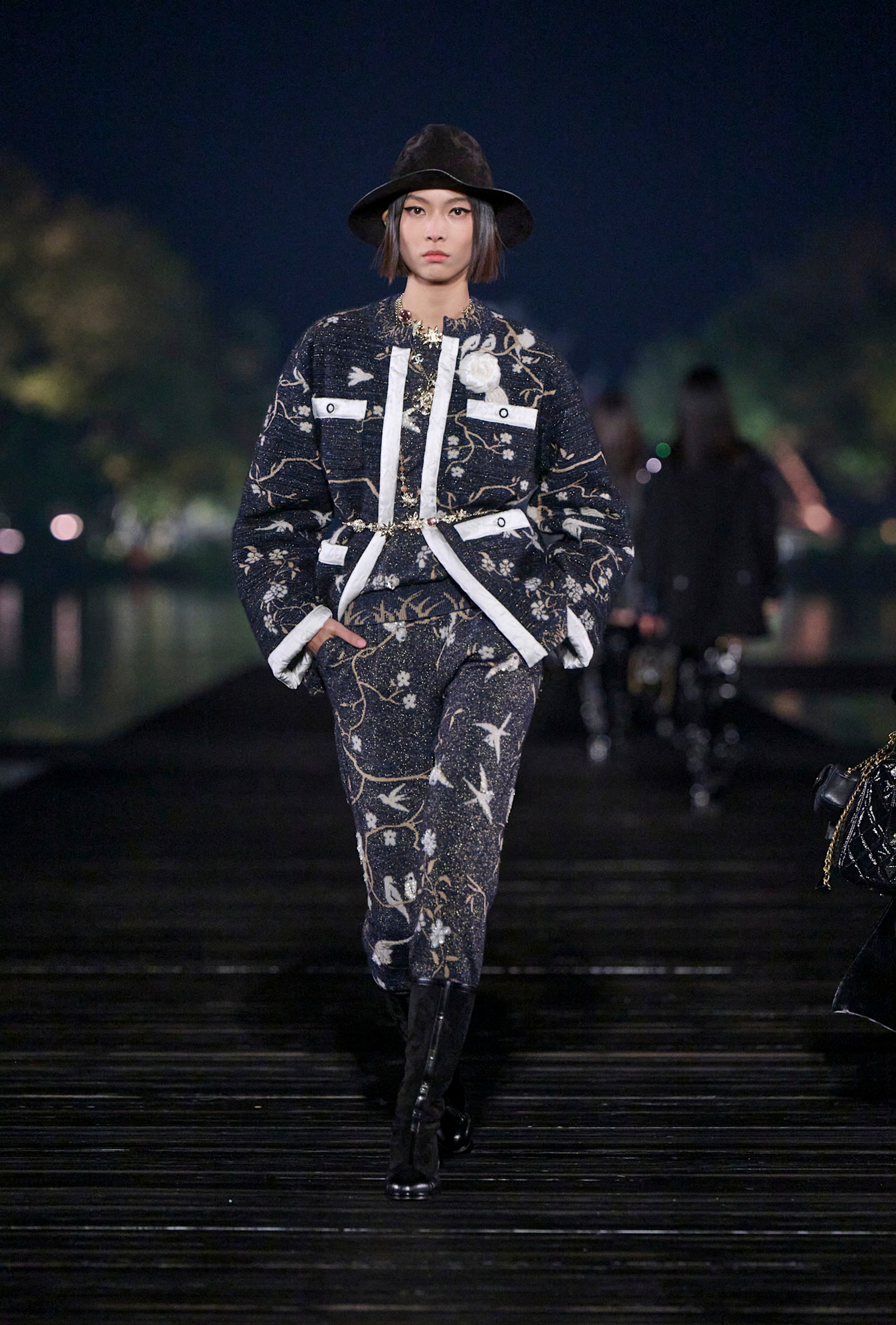 Chanel PreFall PO F25 017