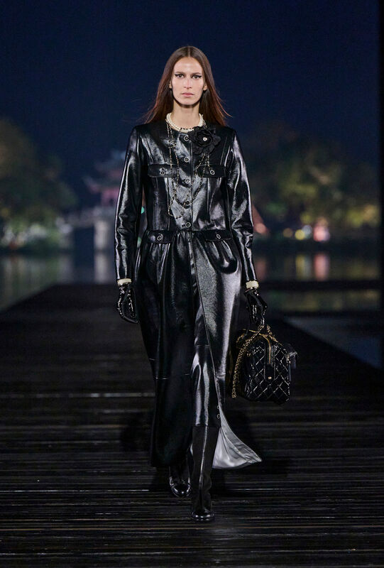 Chanel PreFall PO F25 006
