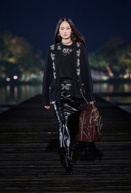 Chanel PreFall PO F25 007
