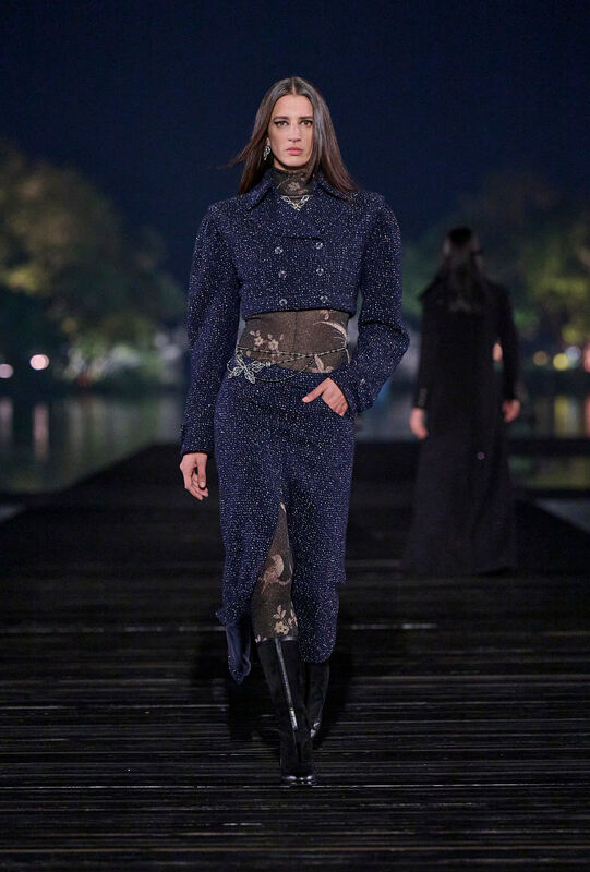 Chanel PreFall PO F25 014