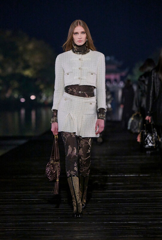Chanel PreFall PO F25 016