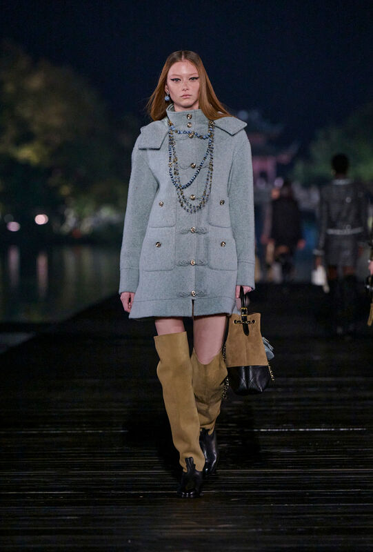 Chanel PreFall PO F25 024