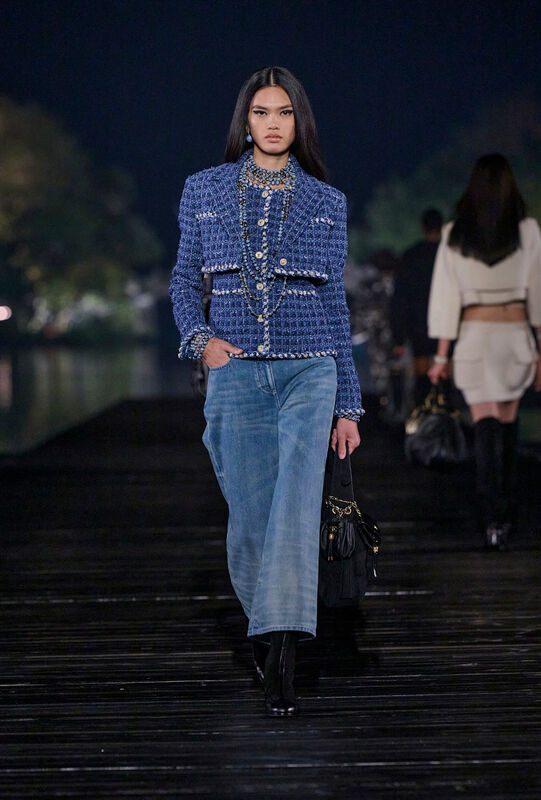 Chanel PreFall PO F25 033