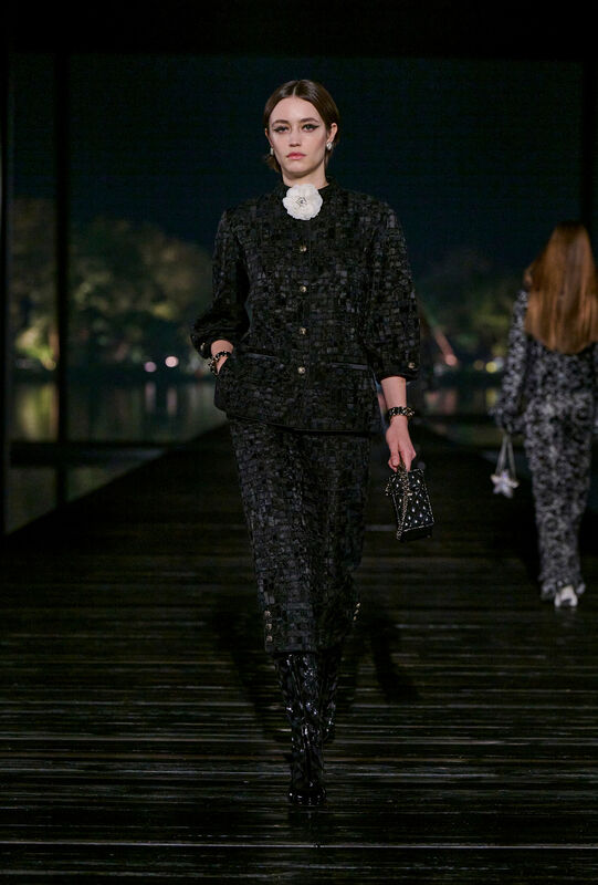 Chanel PreFall PO F25 051