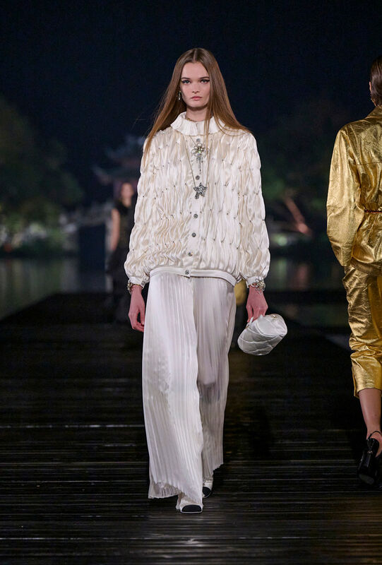 Chanel PreFall PO F25 063