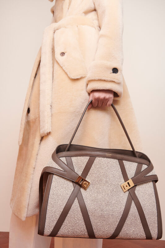 Ferragamo PreFall clp PO F25 013