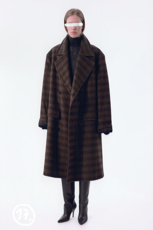 MM6 PreFall PO F25 017