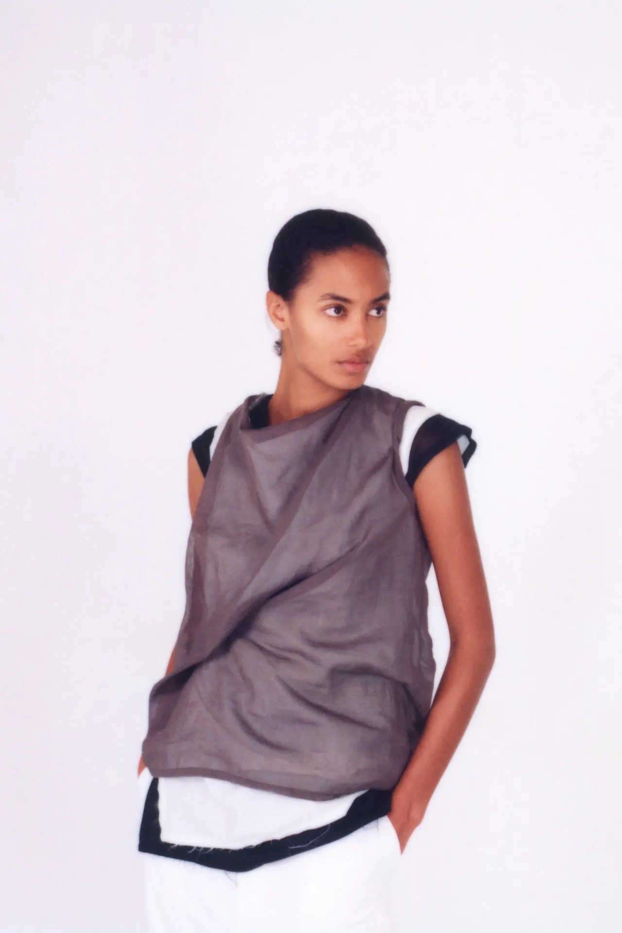 00006-the-row-pre-fall-2025-credit-brand