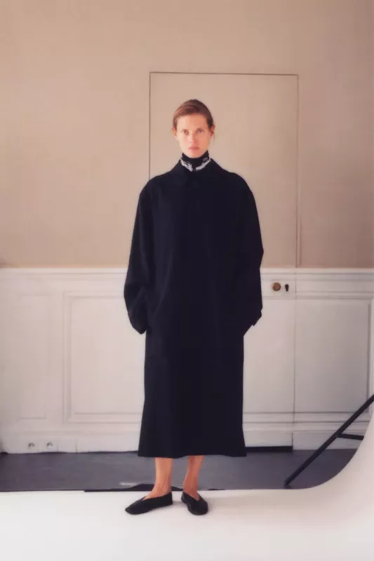 00022-the-row-pre-fall-2025-credit-brand