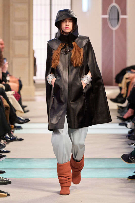 Vuitton F25 038